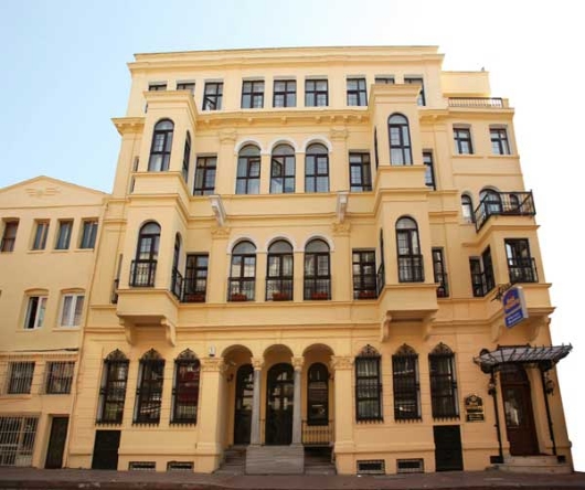 Adonis Palace