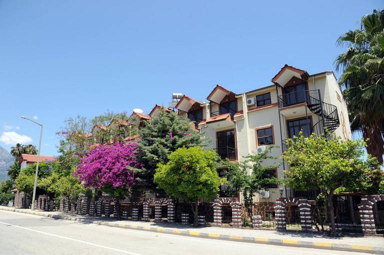 Elfida Hotel