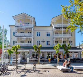 Villa Seerose - Apt. 02 в Осзебад-Зеллине