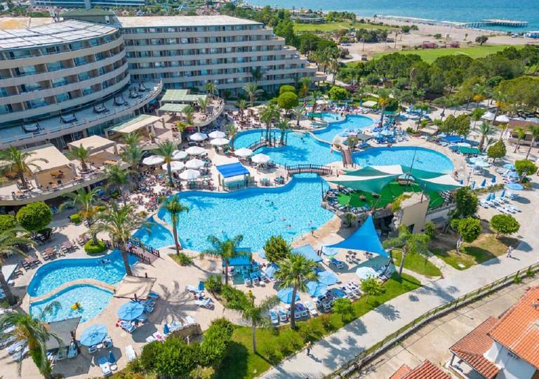Armas Pemar Beach Resort