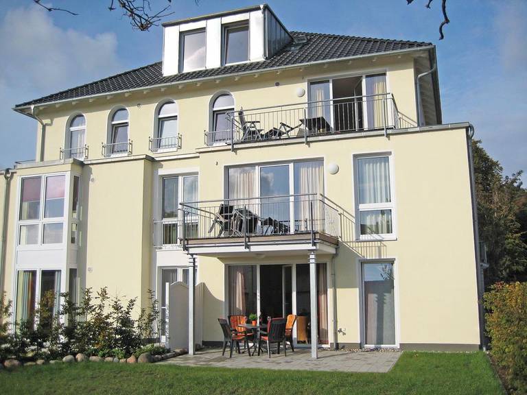 Haus Mowe II - Ferienwohnung 01 mit Terrasse