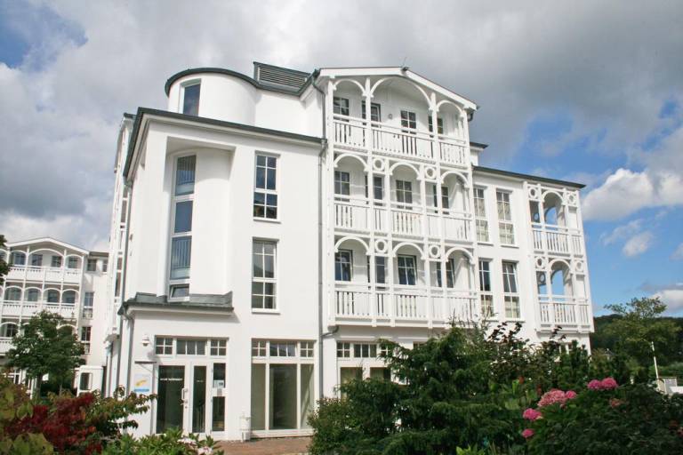 Seepark Sellin Haus Altensien - Ferienwohnung 465 mit Balkon