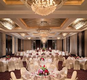 The Peninsula Manila в Батангасе