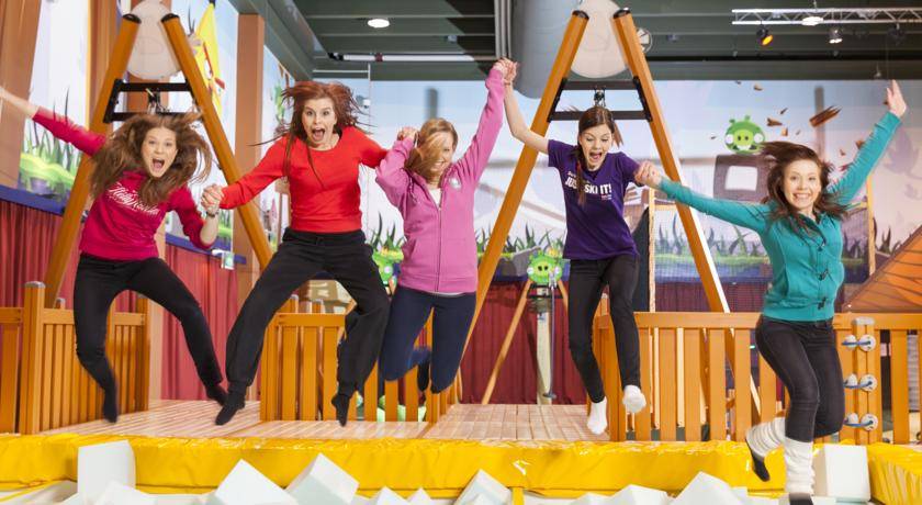 Holiday Club Kuusamon Tropiikki 4* Финляндия, Куусамо