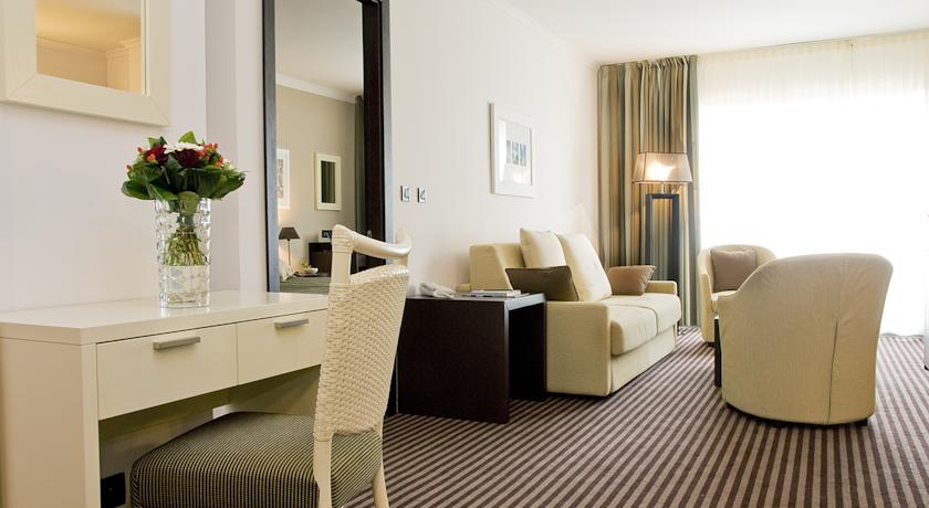 Cannes Palace 4*