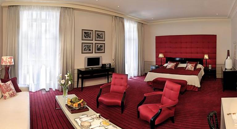 Hotel De Paris