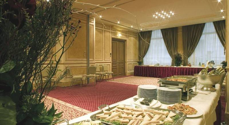 Jolly Hotel Lotti 4* Франция, Париж