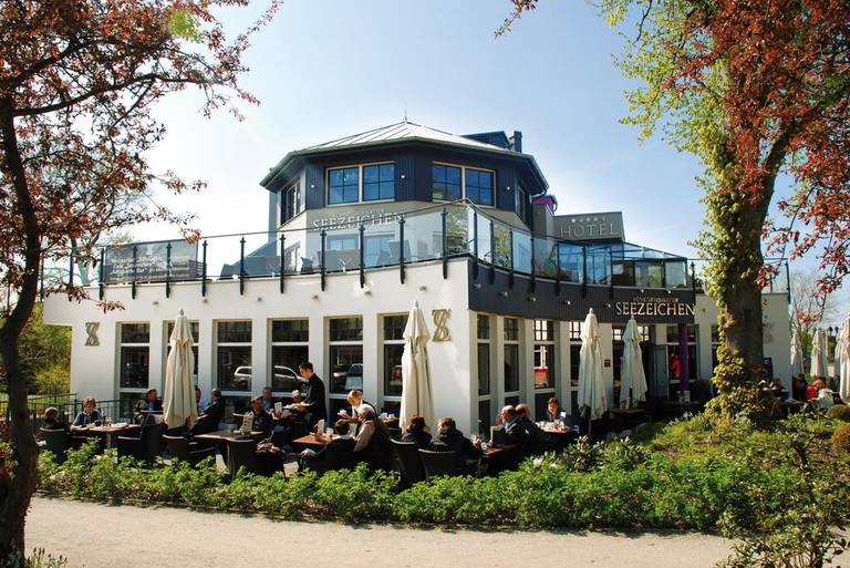 Hotel und Apartmentanlage Seezeichen