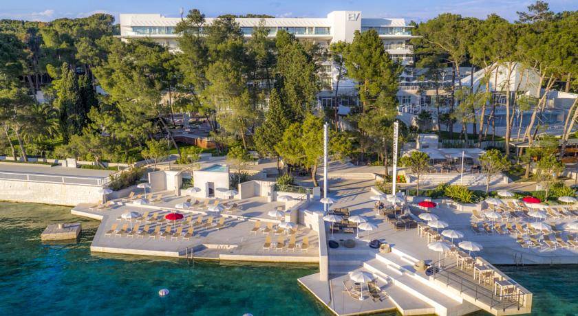 Hotel Bellevue 3* Хорватия, Лошинь