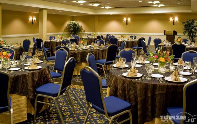 Sheraton Bellevue Hotel