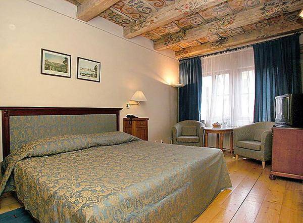 The Charles 4* Чехия, Прага
