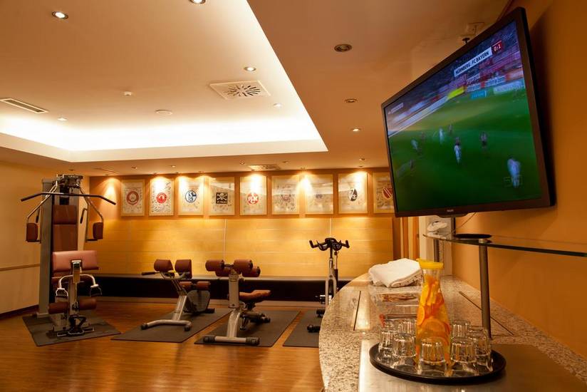 NOVINA HOTEL Sudwestpark 4* Германия, Нюрнберг