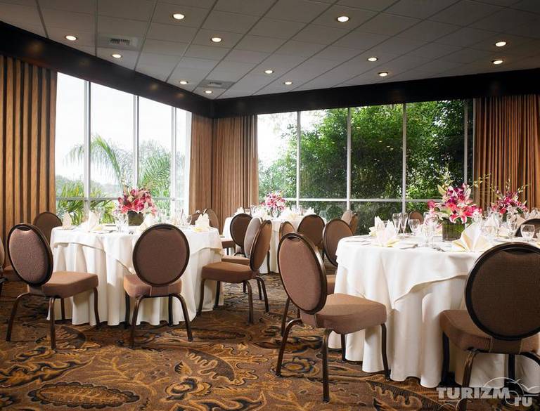 Sheraton La Jolla Hotel