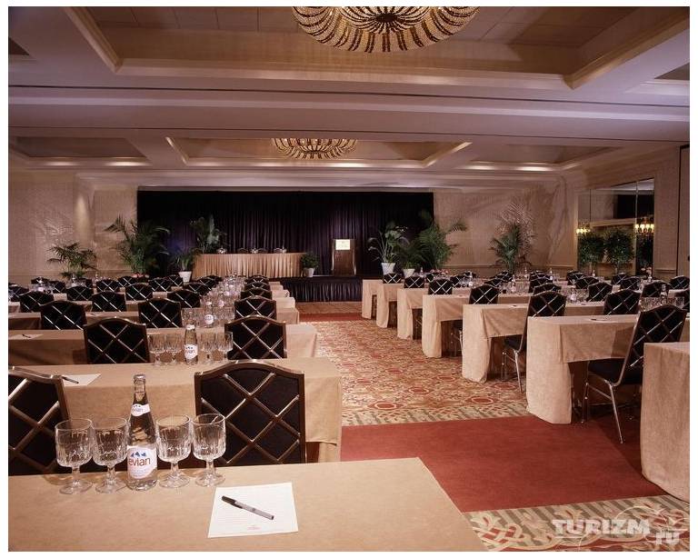 Sheraton New Orleans Hotel