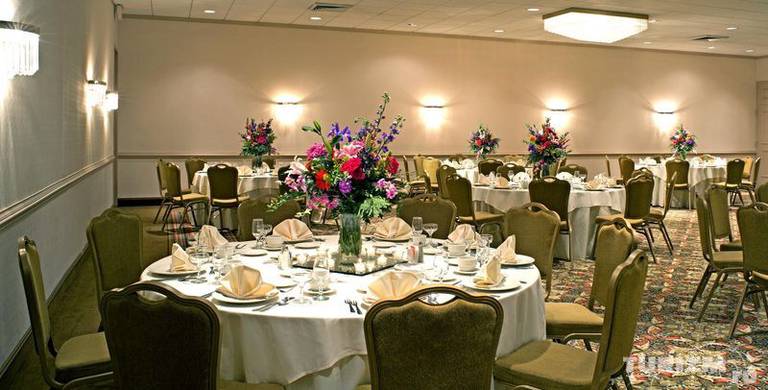 Sheraton Philadelphia University City Hotel