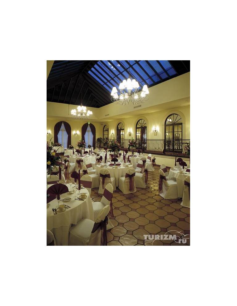 Sheraton Pasadena Hotel
