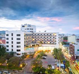 City Beach Resort Hua Hin в Хуа Хине