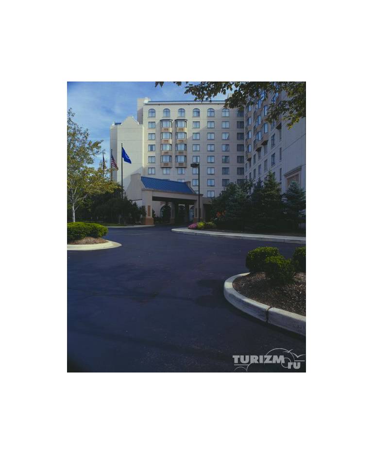 Sheraton Suites Columbus