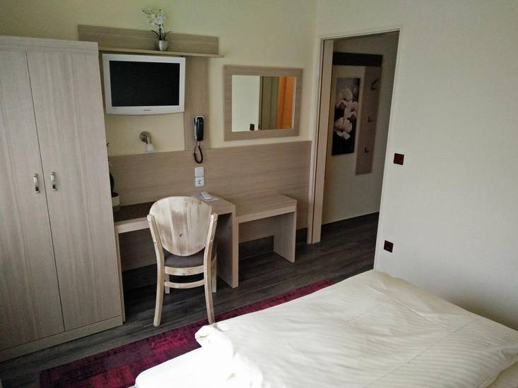 Hotel Alfa Германия, Ной-Изенбург