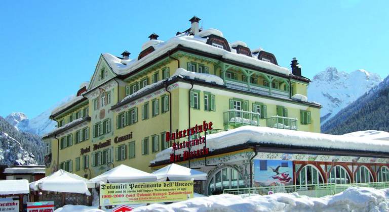 Schloss Hotel & Club Dolomiti