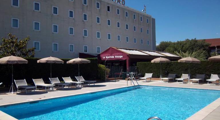 Kyriad Cannes Ouest