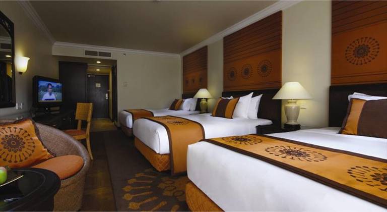 Holiday Inn Beach Wing