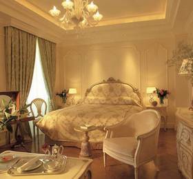 Туры в Classical King George Palace в Греции