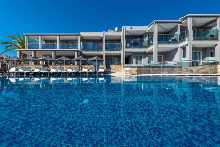 Dionysos Hotel & Suites