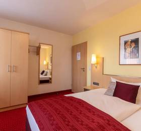 Hotel An der Eiche в Кульмбахе