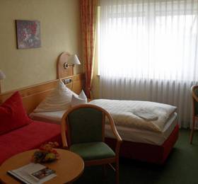 Отдых в Hotel Reichsschenke Zum Ritter Gotz - Германия, Креф