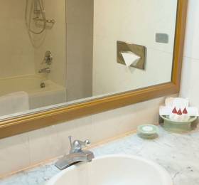 Chiang Mai Plaza Hotel в Чианг Мае