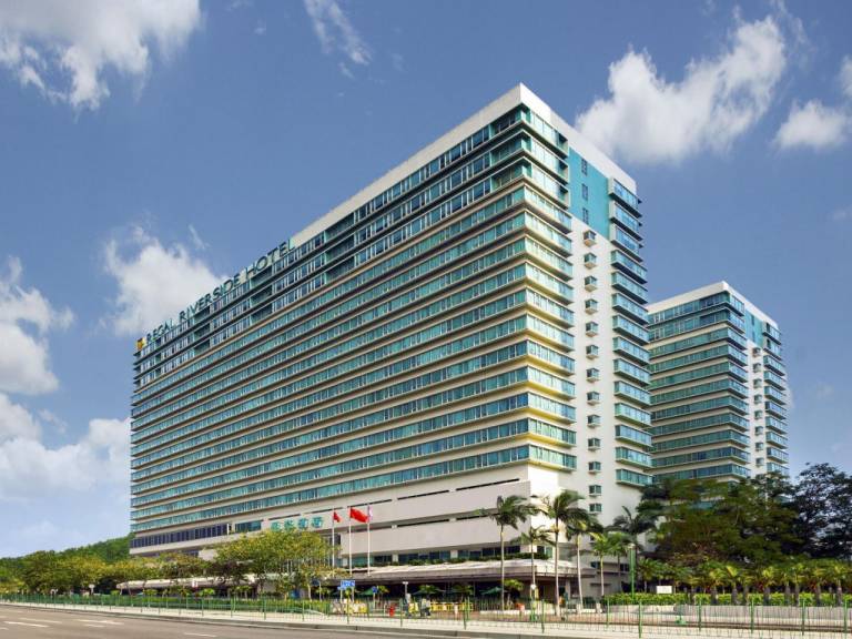 Regal Riverside