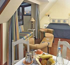 Real Residencia Suite Hotel в Лиссабоне