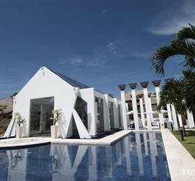 Ocean Blue Hotel Bali в Бали