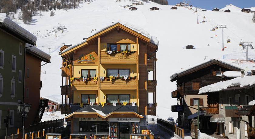 Alp & Wellness Hotel Mota 4* Италия, Ливиньо