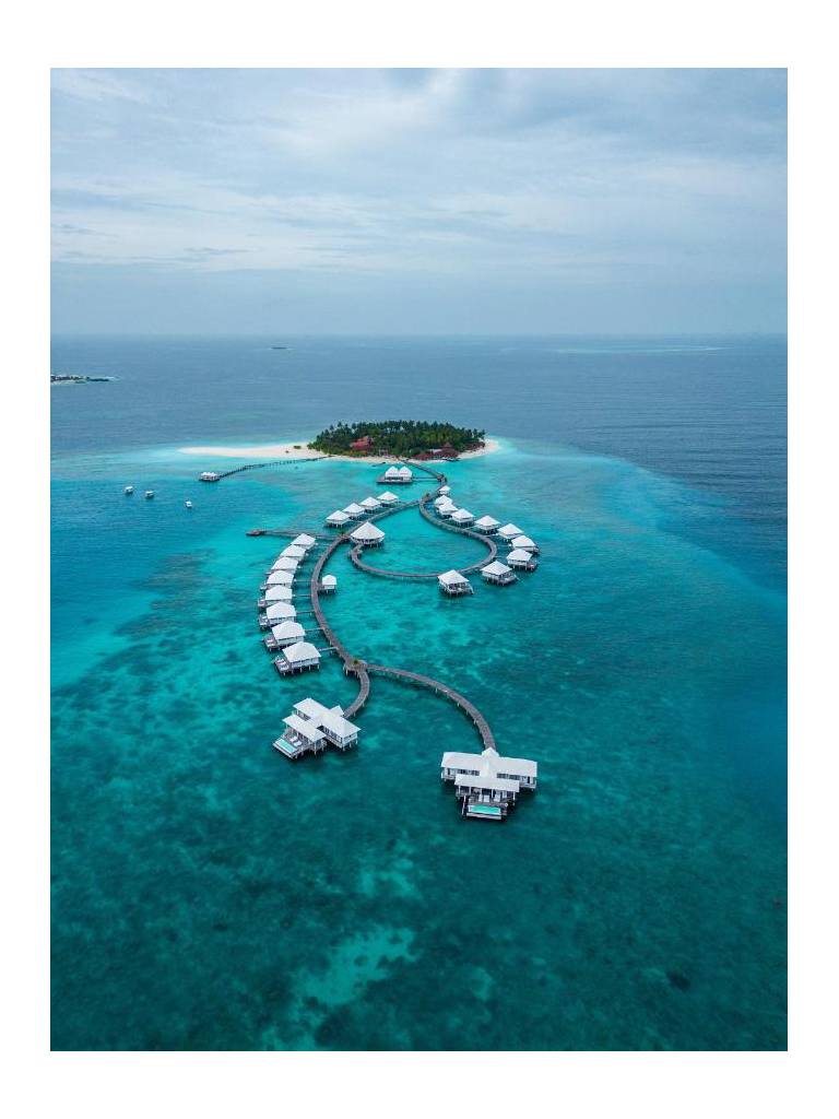 Diamonds Thudufushi Beach & Water Villas