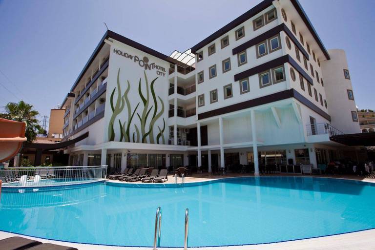 Adella Side Hotel