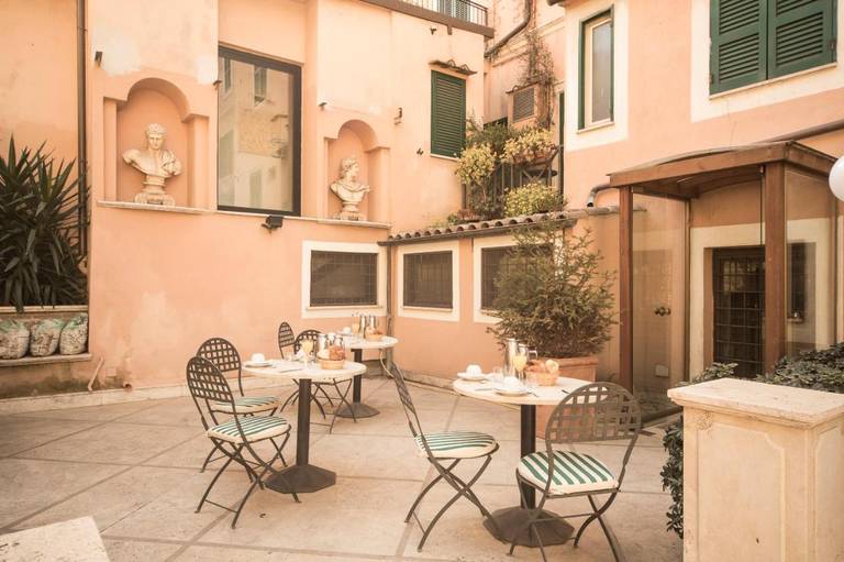 Donatello Hotel