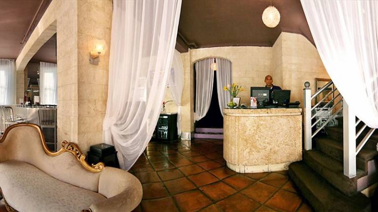 Shelley Hotel