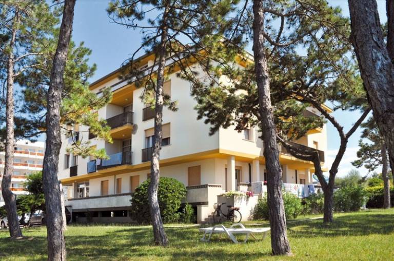 Mecchia Appartamenti Villa