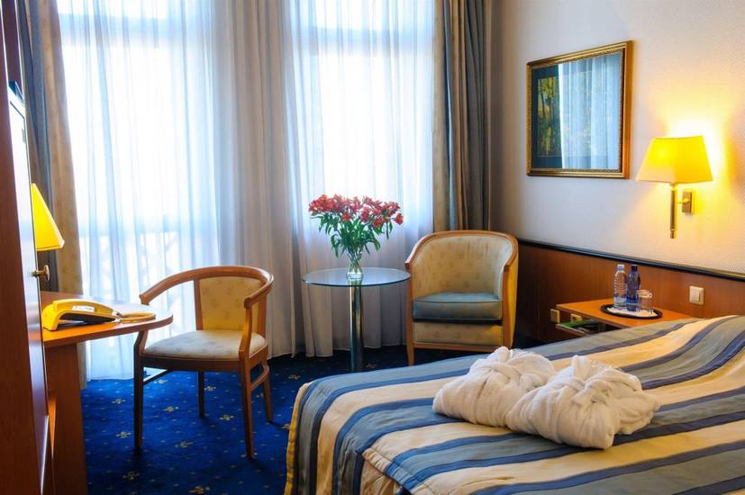Roma Hotel 4* Латвия, Рига