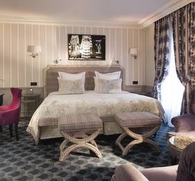 Saint Thomas d'Aquin Hotel в Париже