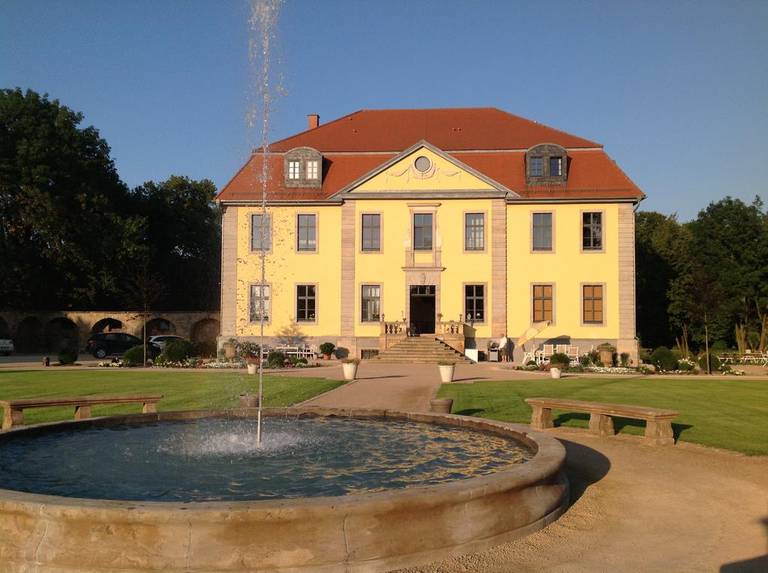 Schloss Monchhof