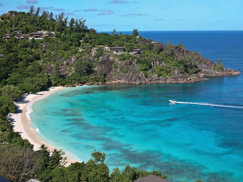 Four Seasons Resort Seychelles 5*