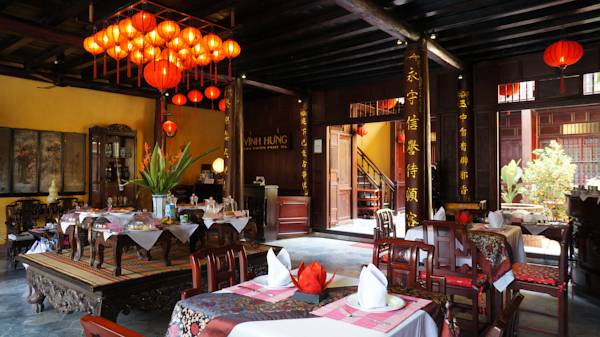 Vinh Hung 1 Hotel 3*