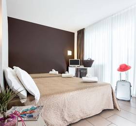 Mokambo Shore Hotel & Residenza Diamante в Чезенатико
