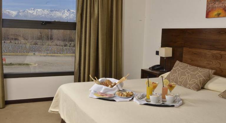 Fuente Mayor Hotel & Resort