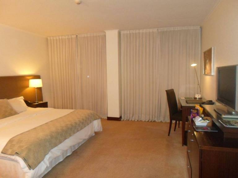 Ros Tower Hotel Spa & Convention Center