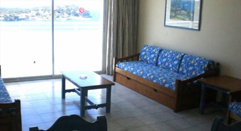 Vista Club Apartments