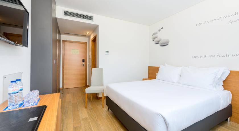 Tryp Leiria 4* Португалия, Лейрия